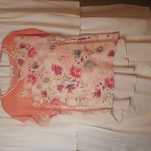 Floral Peach Short Sleeve Blouse by CATO - Picture 1 of 9